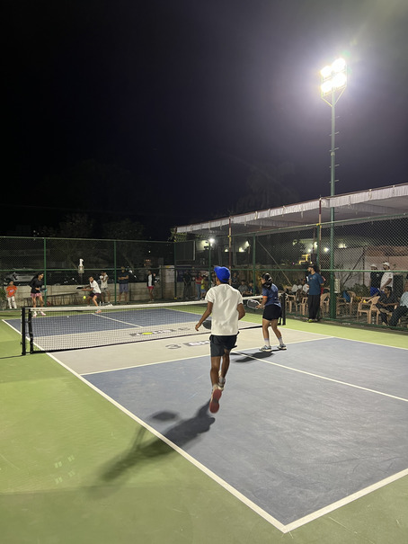 Outdoor Pickleball Courts